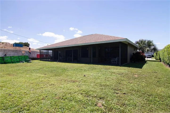 1817 Ne Van Loon Ter, Cape Coral, Florida 33909