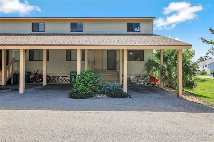 13532 Siesta Pines Ct 5, Fort Myers, Florida 33908