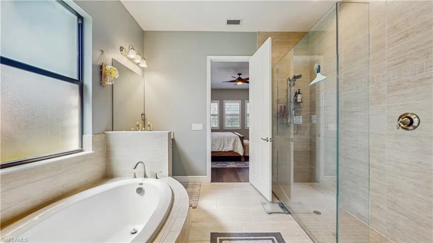 HUGE MASTER BATHROOM WITH WALK-IN SHOWER, TUB, CLOSET