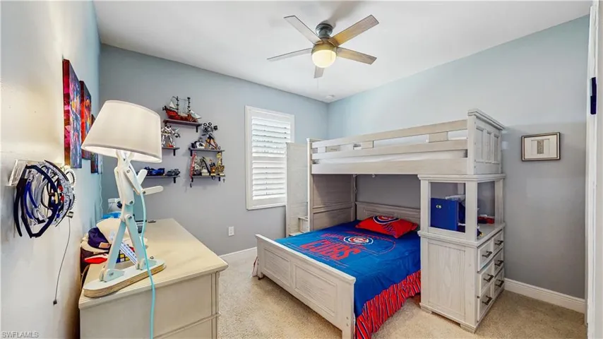 OVERSIZE BEDROOMS IN 2ND FLOOR, PLUCH CARPETING, NATURAL LIGHT FROM WINDOW, FAN/LIGHT, JACK-N-JILL SHARE BATHROOM