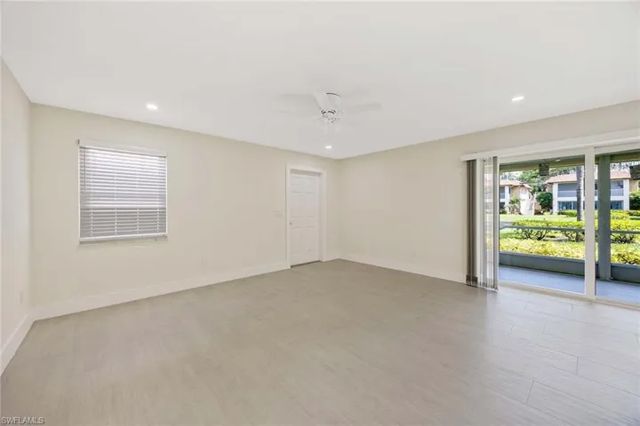 1155  Sandpiper  ST, Naples, FL 34102