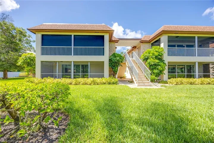 1155  Sandpiper  ST, Naples, FL 34102