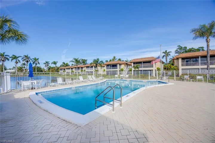 1155  Sandpiper  ST, Naples, FL 34102