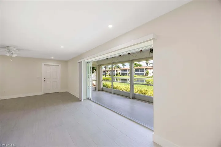 1155  Sandpiper  ST, Naples, FL 34102