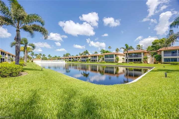 1155  Sandpiper  ST, Naples, FL 34102