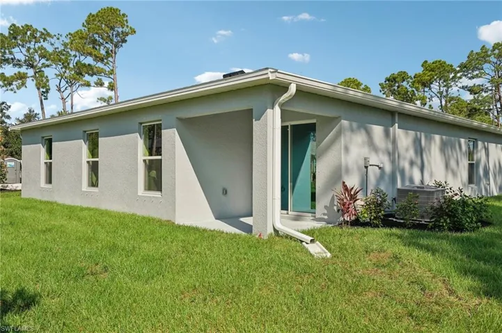 Photos are of a model home or artist rendering; any dimensions listed are approximate and may change. Home aspects and included items may vary and are not intended to form part of any contract or warranty. Home may be virtually staged.