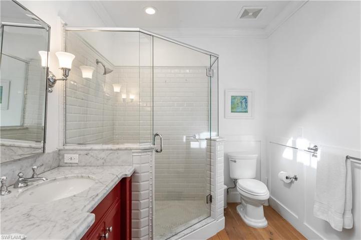 Second Floor Guest Suite Bathroom