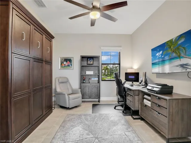 Home office/Den