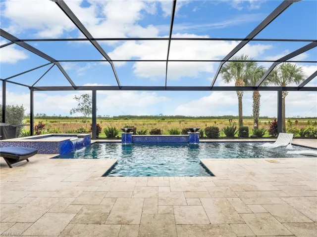 Saltwater Pool & Spa