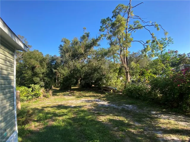 7759  Grady  DR, North Fort Myers, FL 33917