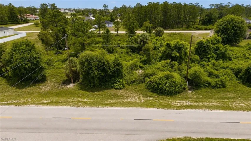 724 Jaguar Blvd, Lehigh Acres, Florida 33974