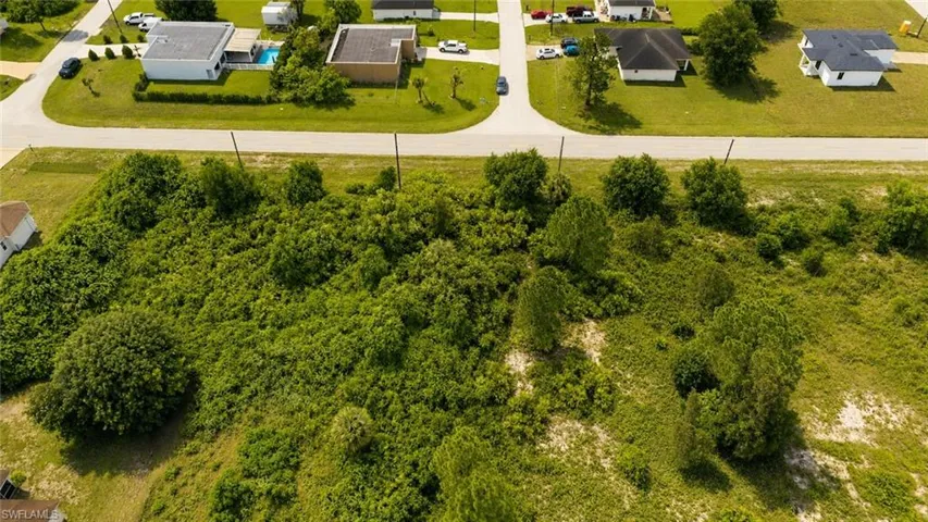 724 Jaguar Blvd, Lehigh Acres, Florida 33974