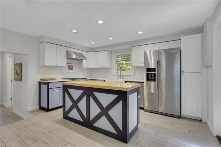 187 2nd St, Bonita Springs, Florida 34134
