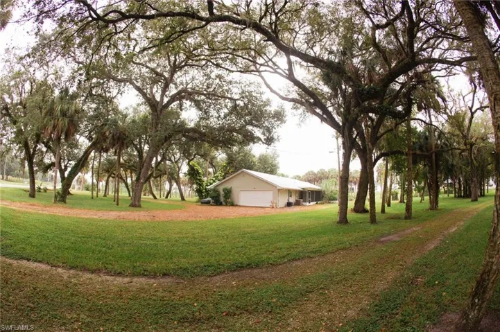 4055 County Rd 78, Fort Denaud, Florida 33935
