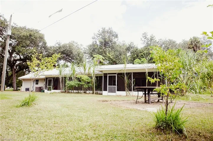 4055 County Rd 78, Fort Denaud, Florida 33935