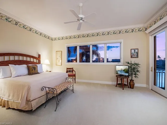 303 Cuddy Ct, Naples, Florida 34103