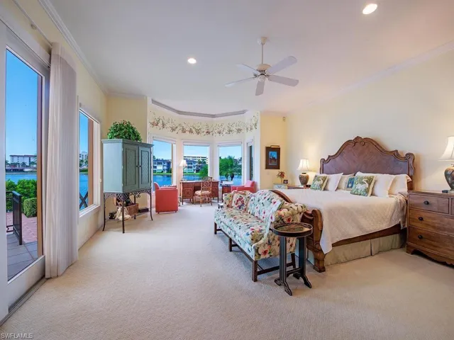 303 Cuddy Ct, Naples, Florida 34103
