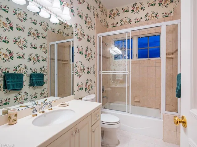 303 Cuddy Ct, Naples, Florida 34103