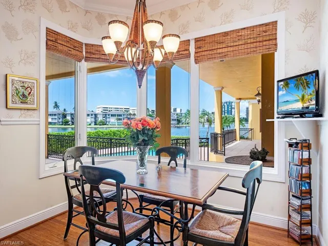 303 Cuddy Ct, Naples, Florida 34103