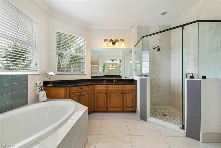 21040 Torre Del Lago St, Estero, Florida 33928