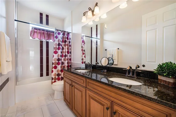 21040 Torre Del Lago St, Estero, Florida 33928