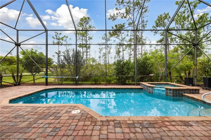 21040 Torre Del Lago St, Estero, Florida 33928