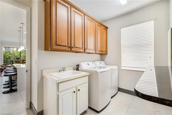 21040 Torre Del Lago St, Estero, Florida 33928