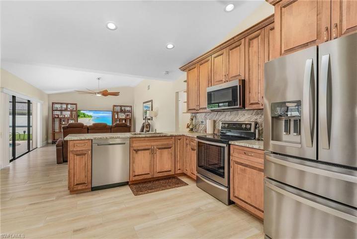 4413 SW 25th Ct, Cape Coral, FL 33914