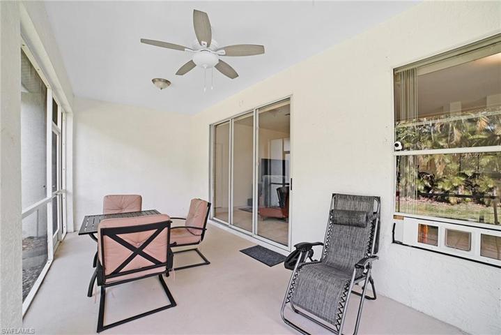 180 Stanhope CIR, NAPLES FL 34104