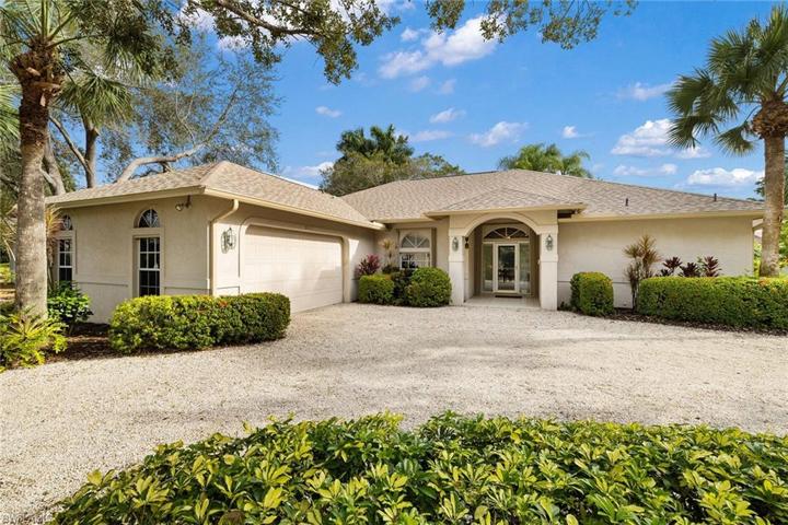 600  Jacana  CIR, NAPLES, FL 34105