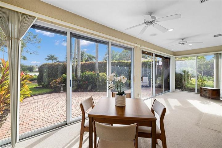 600  Jacana  CIR, NAPLES, FL 34105