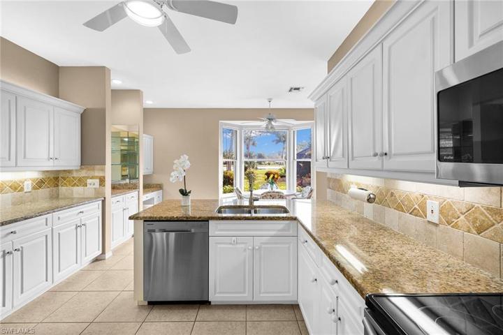 600  Jacana  CIR, NAPLES, FL 34105