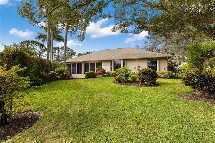 600  Jacana  CIR, NAPLES, FL 34105