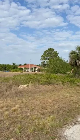 708 Canterbury Cir, Lehigh Acres Fl 33974