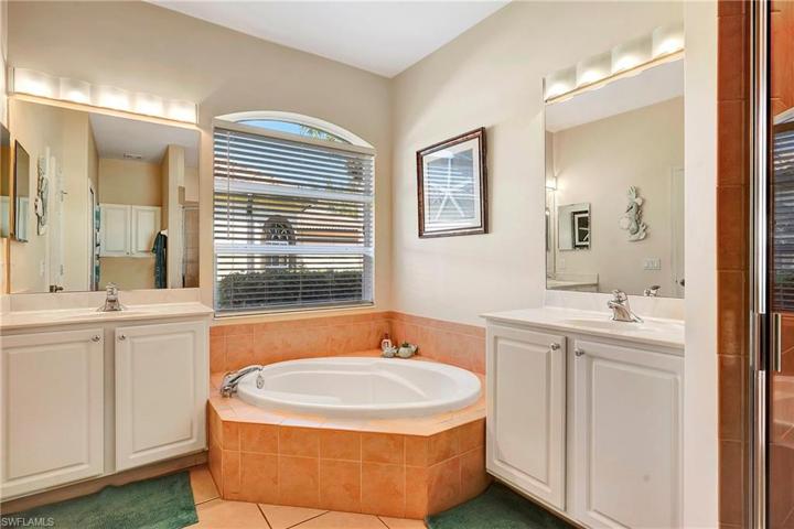 Garden tub