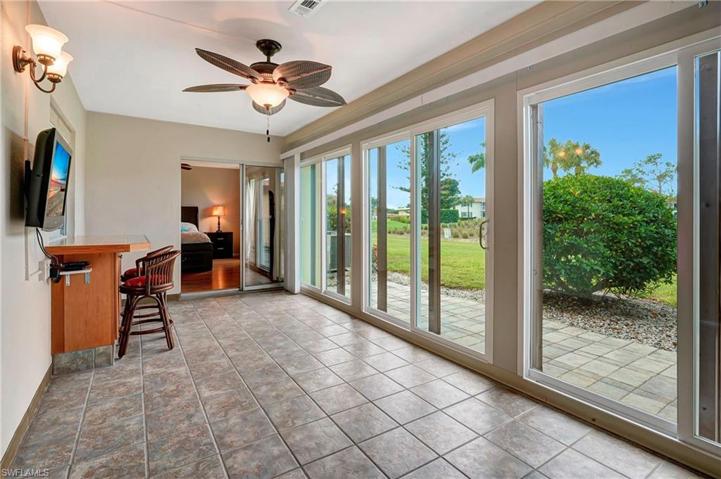 4220  Lakewood  BLVD, Naples, FL 34112