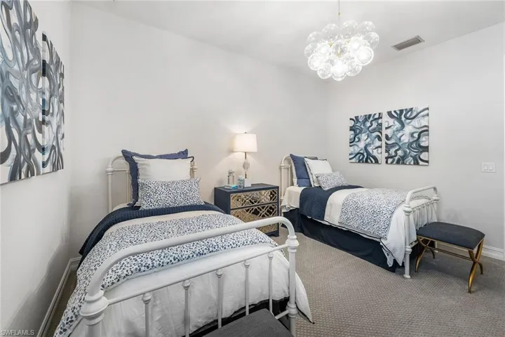 14212 Laguna Springs Ln, Naples, Florida 34114