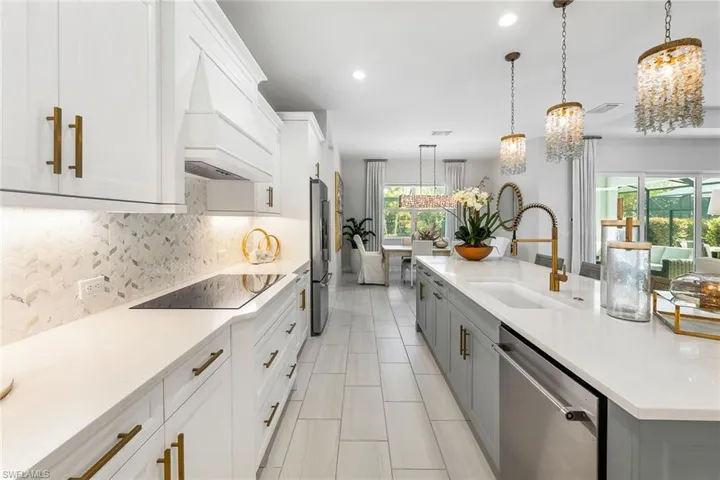 14212 Laguna Springs Ln, Naples, Florida 34114