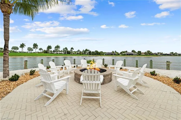 14212 Laguna Springs Ln, Naples, Florida 34114