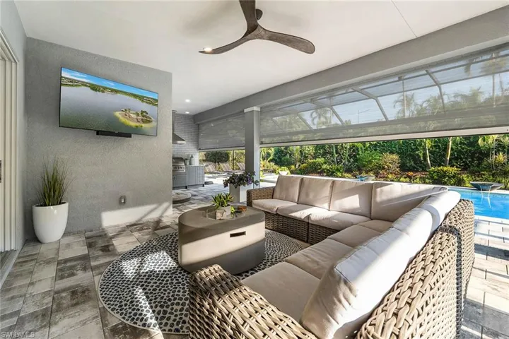 14212 Laguna Springs Ln, Naples, Florida 34114