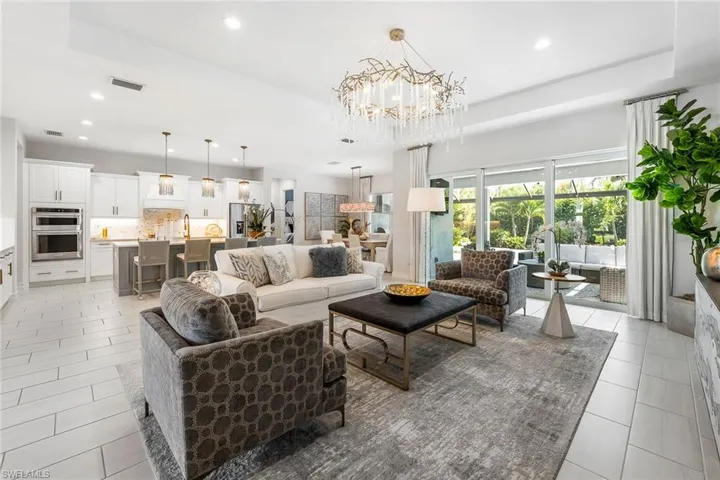 14212 Laguna Springs Ln, Naples, Florida 34114