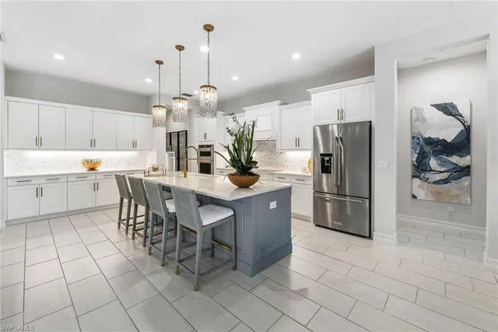 14212 Laguna Springs Ln, Naples, Florida 34114