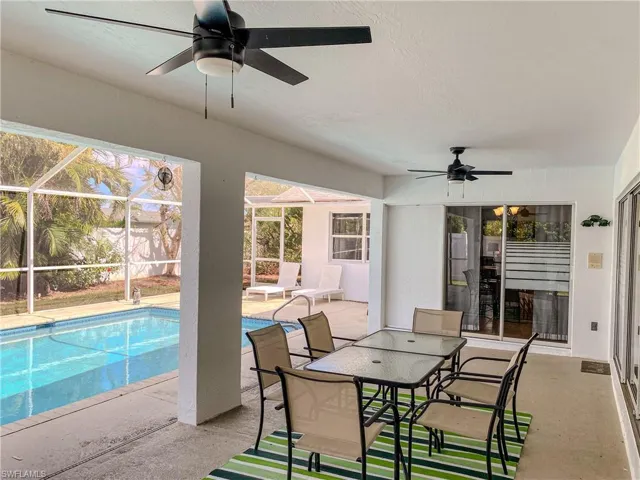 609 SE 23rd  ST, Cape Coral, FL 33990