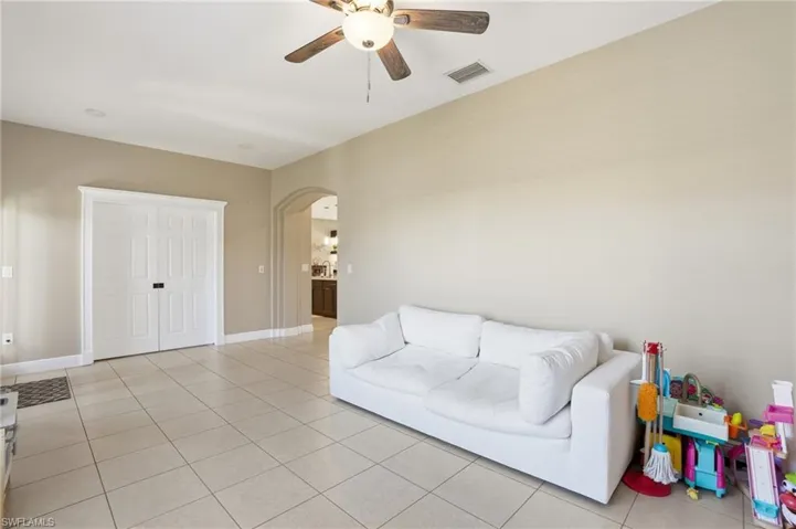 This room was used as a dinning room and now it is a play area.