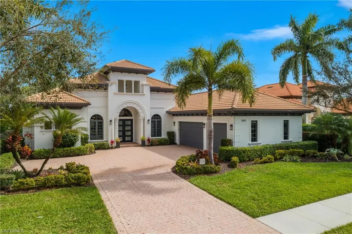7420 Byrons Way, Naples, Florida 34113