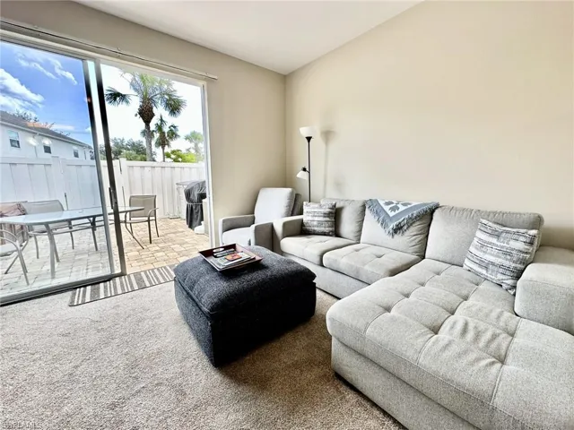 3605 Cedar Oak Dr 106, Fort Myers, Florida 33916