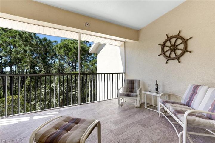 Several Community Pools with one right next to the building! Plenty of guest parking!