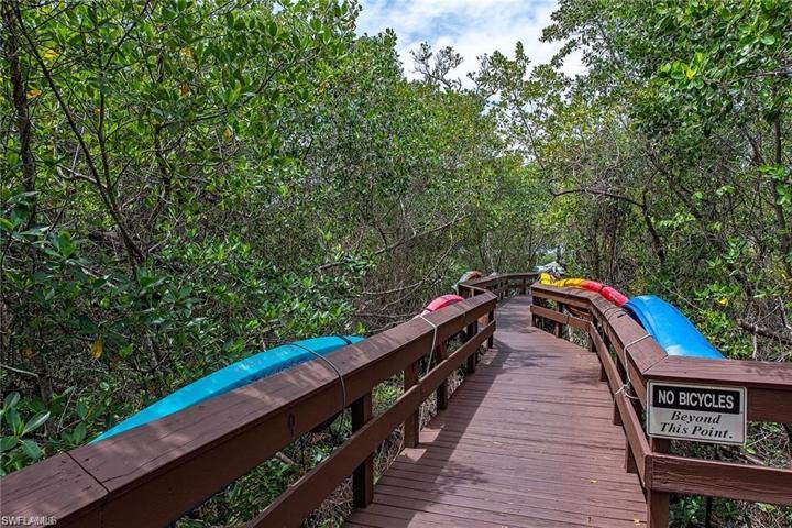 Walk down to the boardwalk