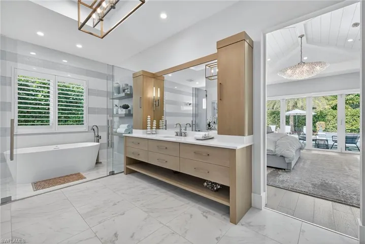 405 7th Ave N, Naples, Florida 34102