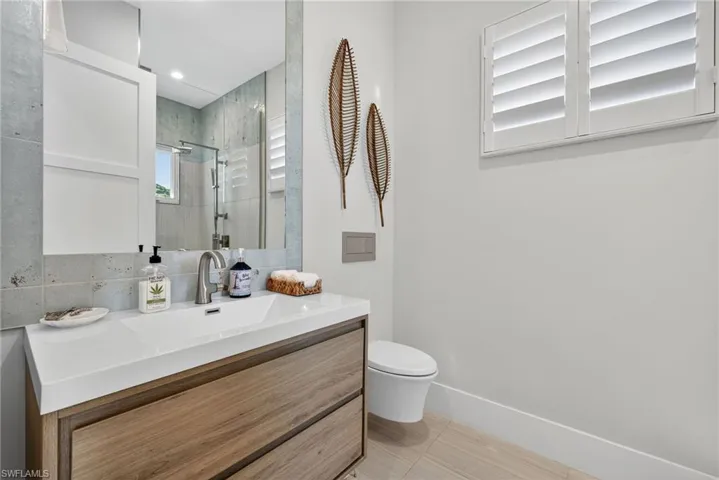 405 7th Ave N, Naples, Florida 34102
